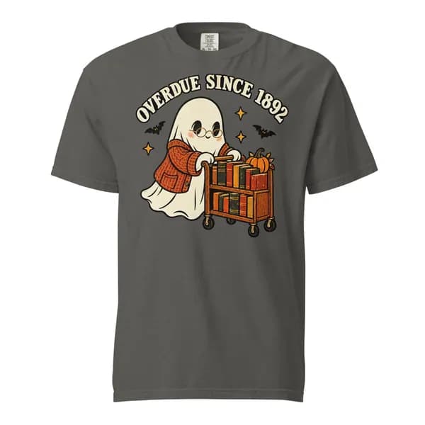 معاينة رقمية لقطعة Overdue Since 1892 Garment-Dyed Tee · رمادي فلفلي
